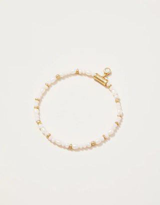 Stretch bracelet sparkly pearl