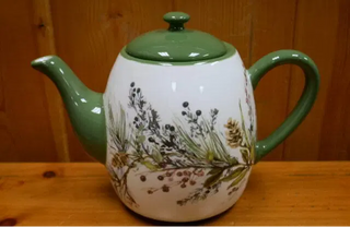 Winter  Floral Kettle