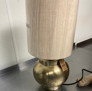 Metal lamp with shade